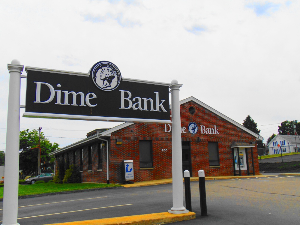 Dime Bank Taftville 01