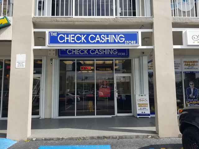 The Check Cashing Store 01