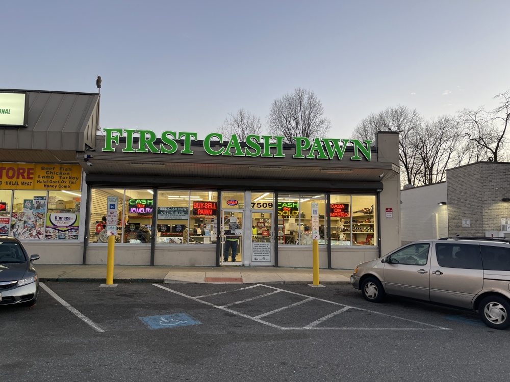 First Cash Pawn 01