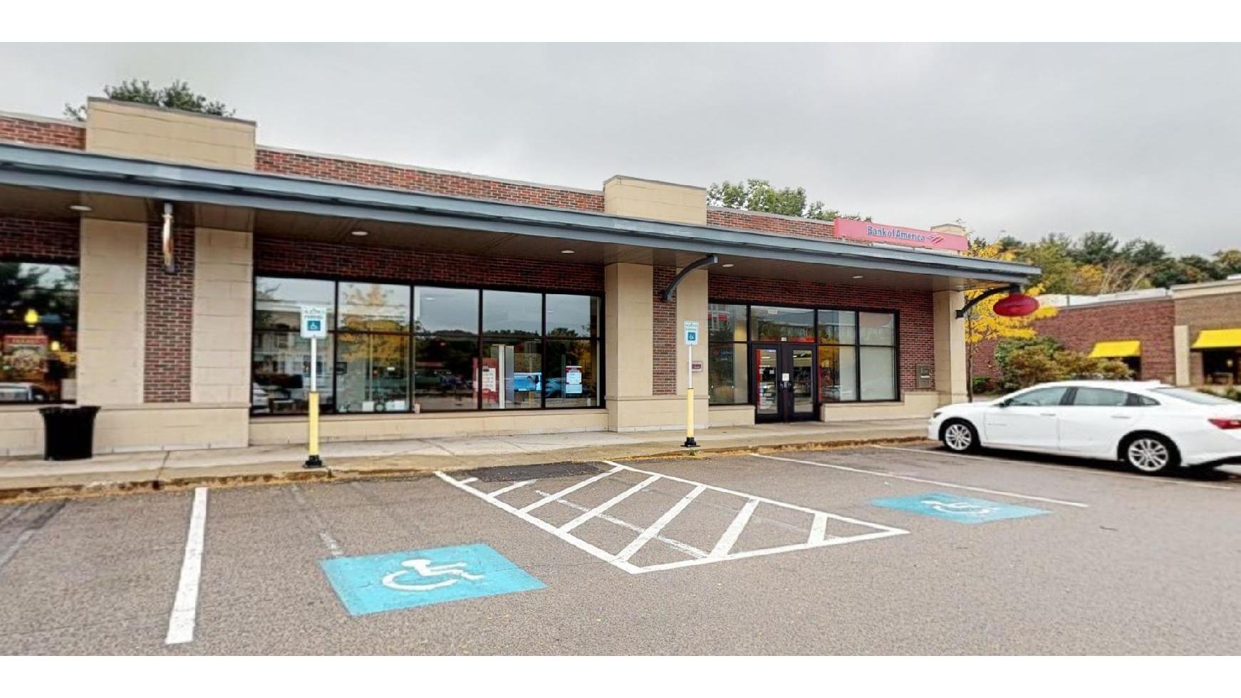 Bank of America (with Drive-thru services) 01