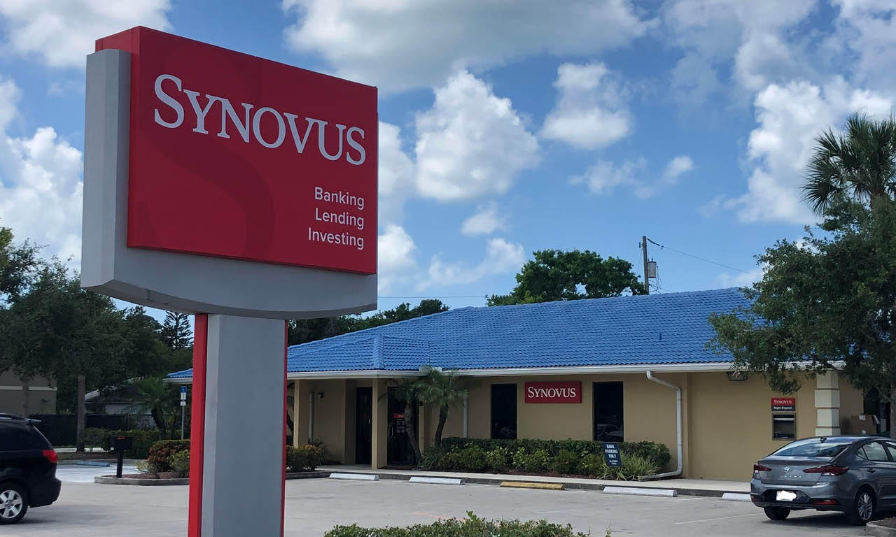 Synovus Bank 01