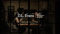 D.L. Evans Bank 04