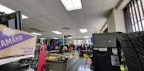 Quik Pawn Shop 02
