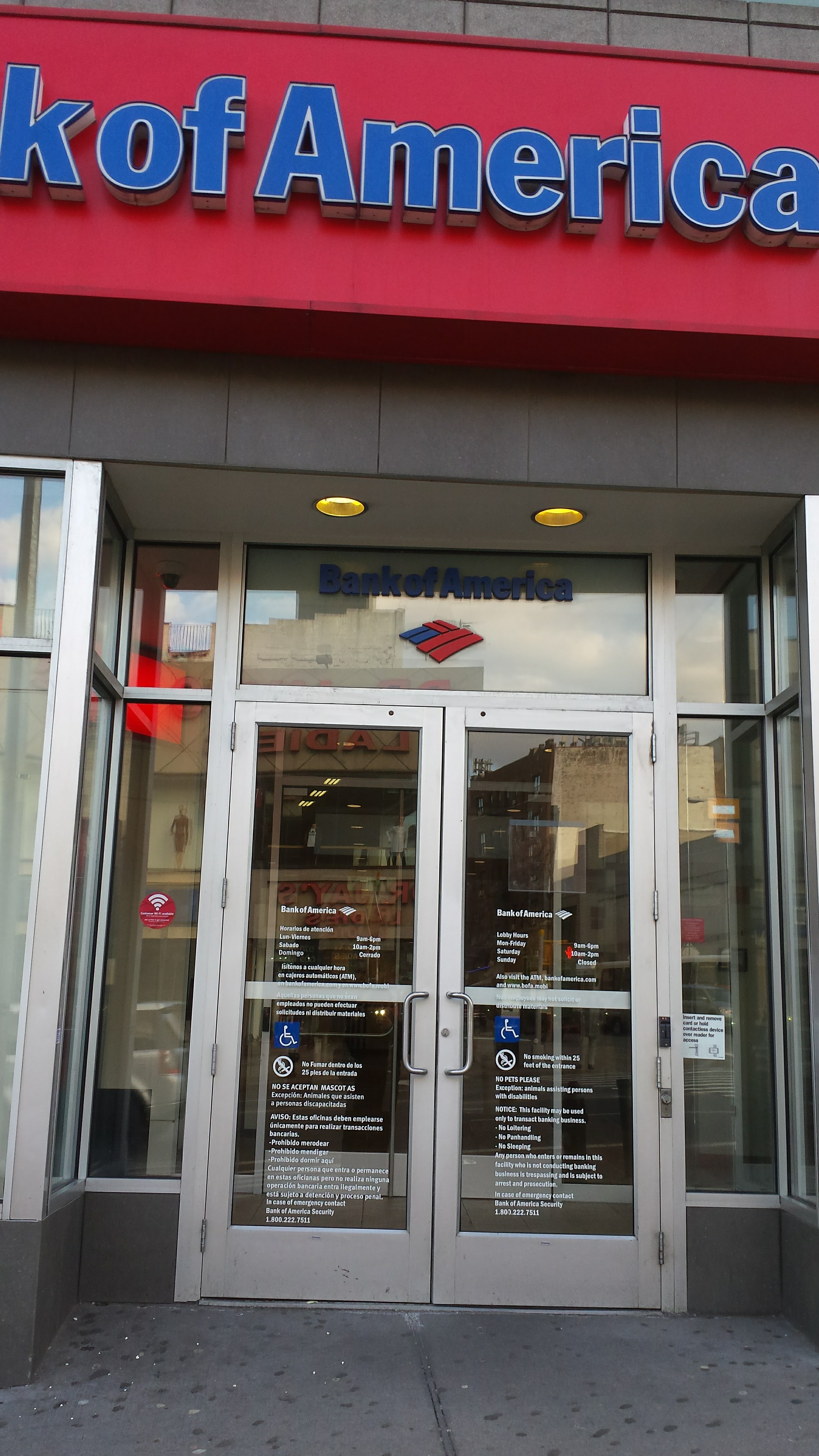 Bank of America Financial Center 01