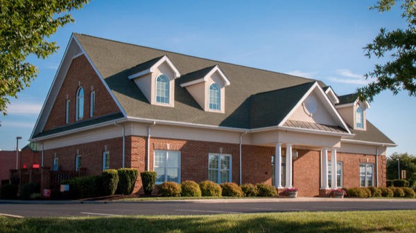 First Bank & Trust Co. - Waynesboro 01
