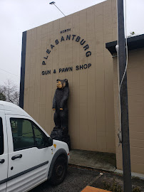 Pleasantburg Gun & Pawn Shop 02