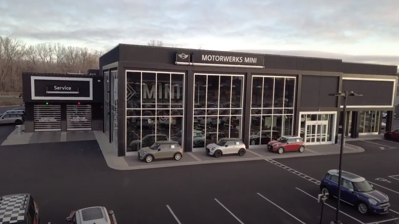 Motorwerks MINI Service Department 01