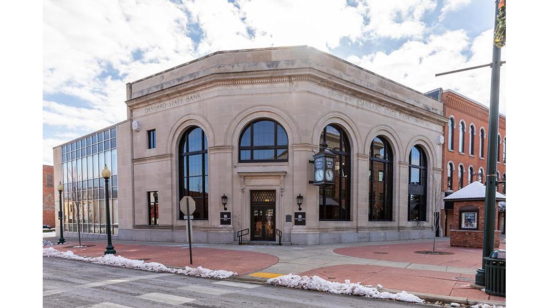 First Merchants Bank 01