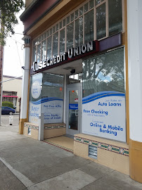 USE Credit Union 01