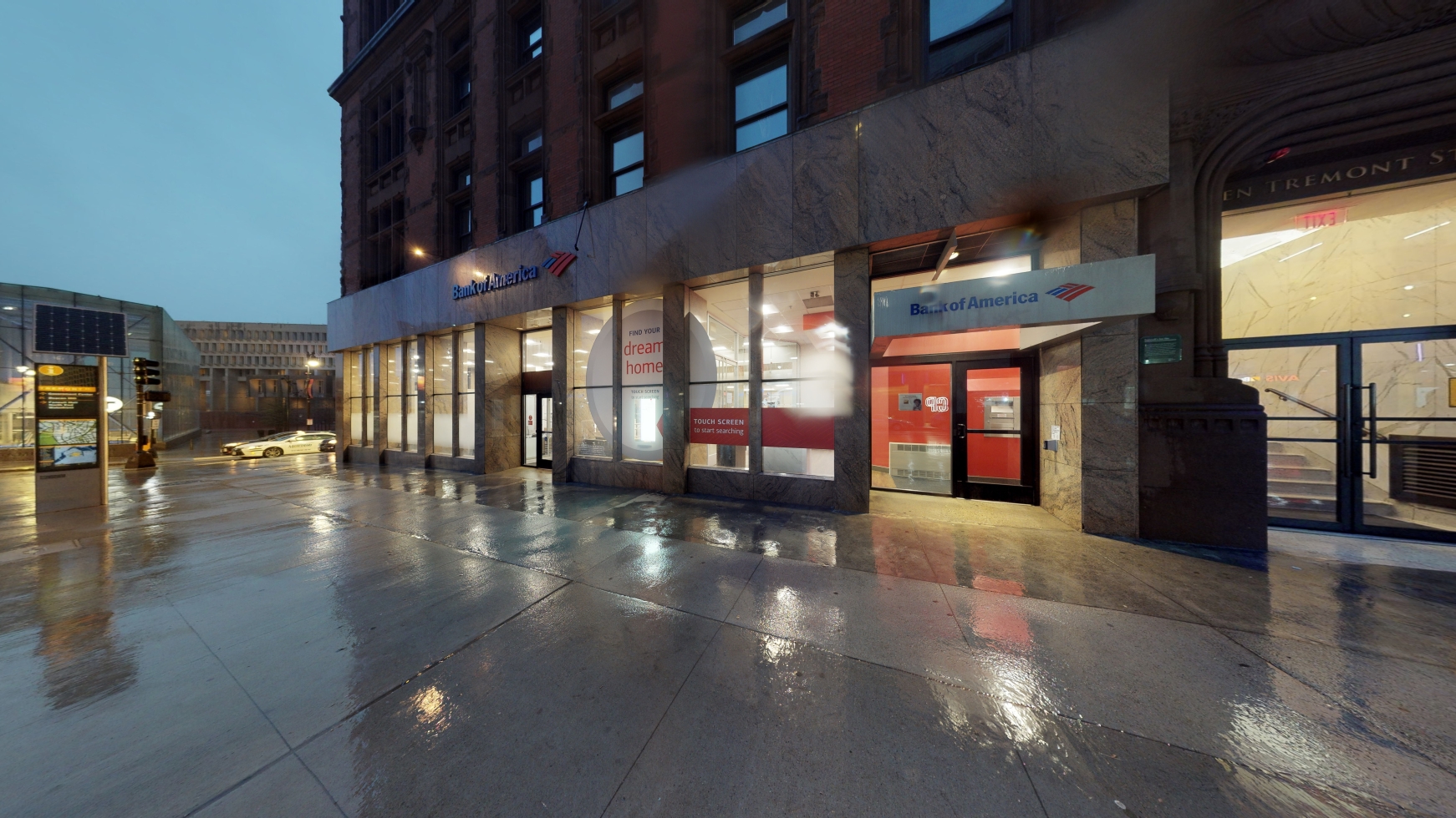 Bank of America Financial Center 01