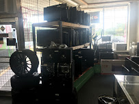 Mario's pawn shop 03