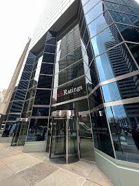 Fitch Ratings Inc. 01