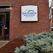 Bar Harbor Bank & Trust 02