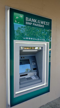 Bank of the West 03
