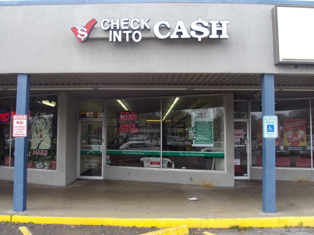 Check Into Cash 01