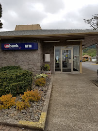 U.S. Bank Branch 02