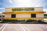 Queen of Pawns 02