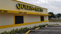 Queen of Pawns 03
