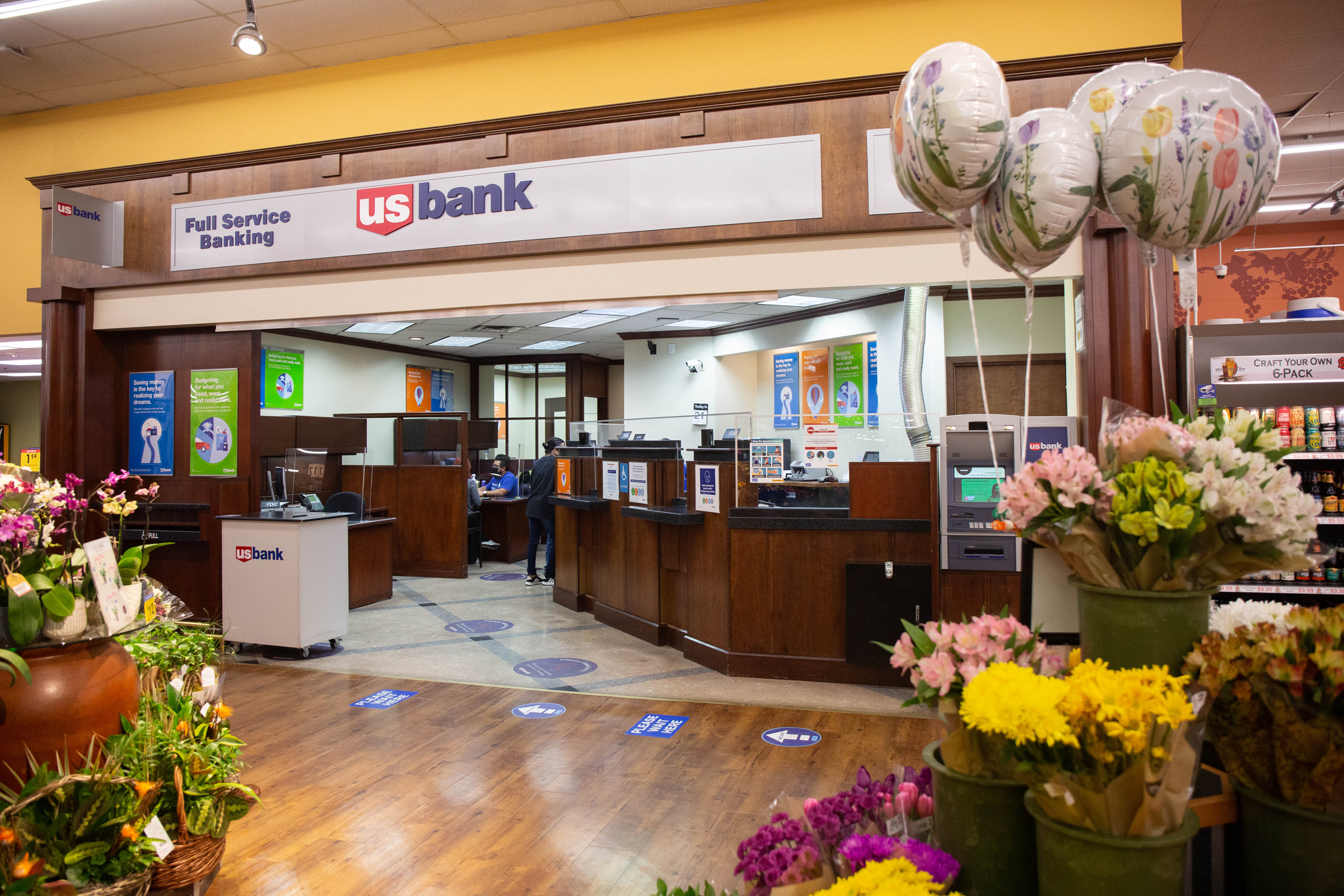 U.S. Bank Branch 01