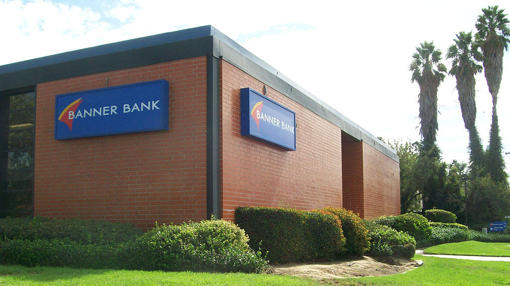 Banner Bank 01