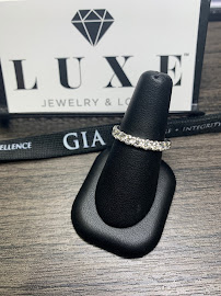 Luxe Jewelry and Loan 04