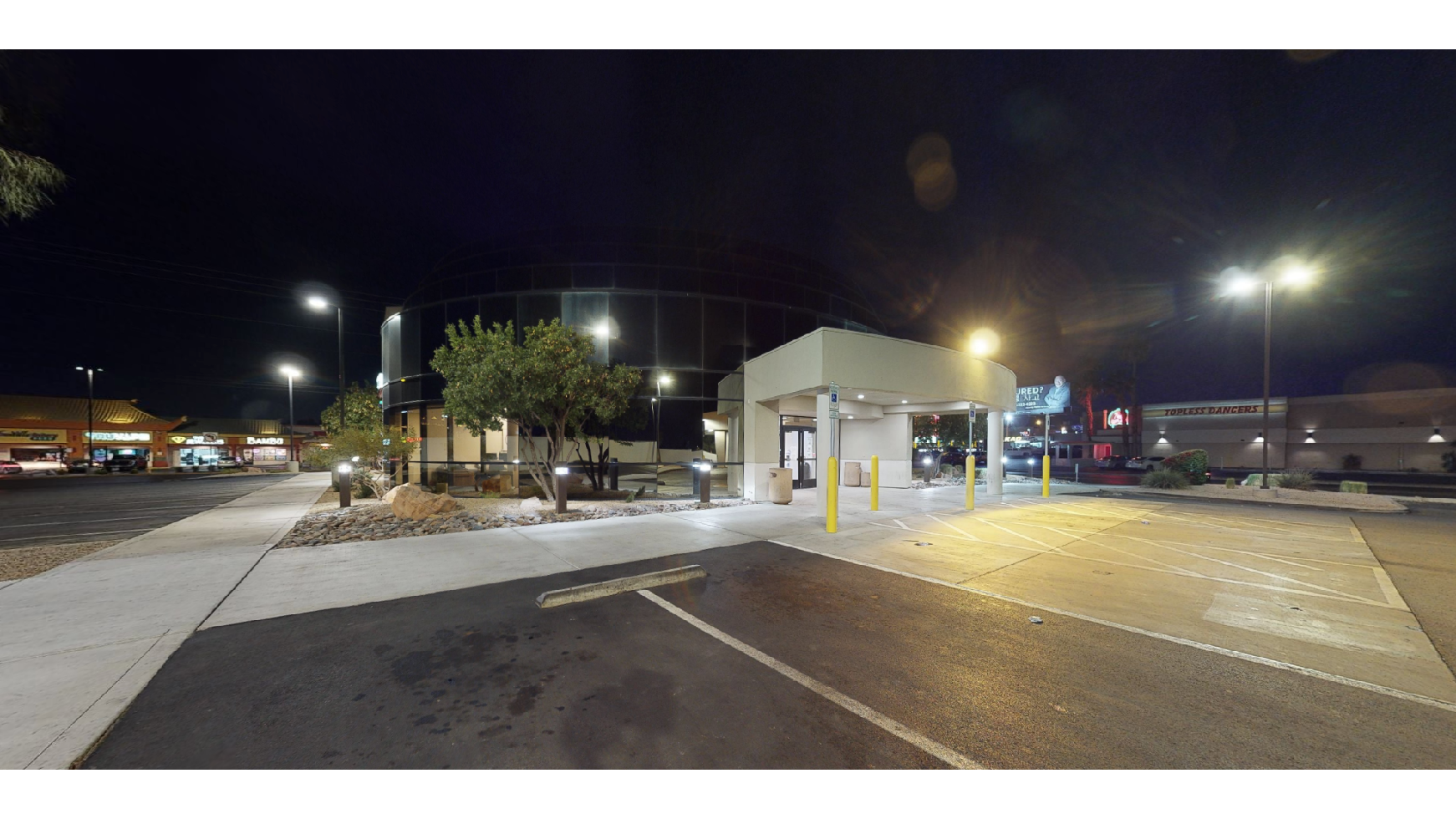 Bank of America (with Drive-thru ATM) 01