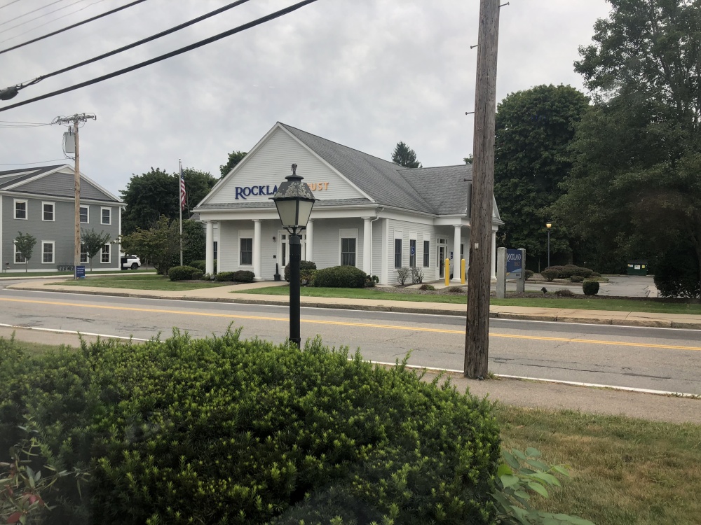 Rockland Trust Bank 01