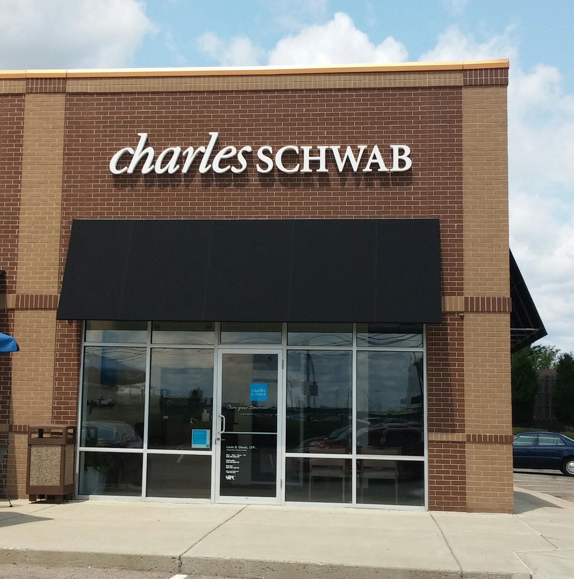 Charles Schwab 01