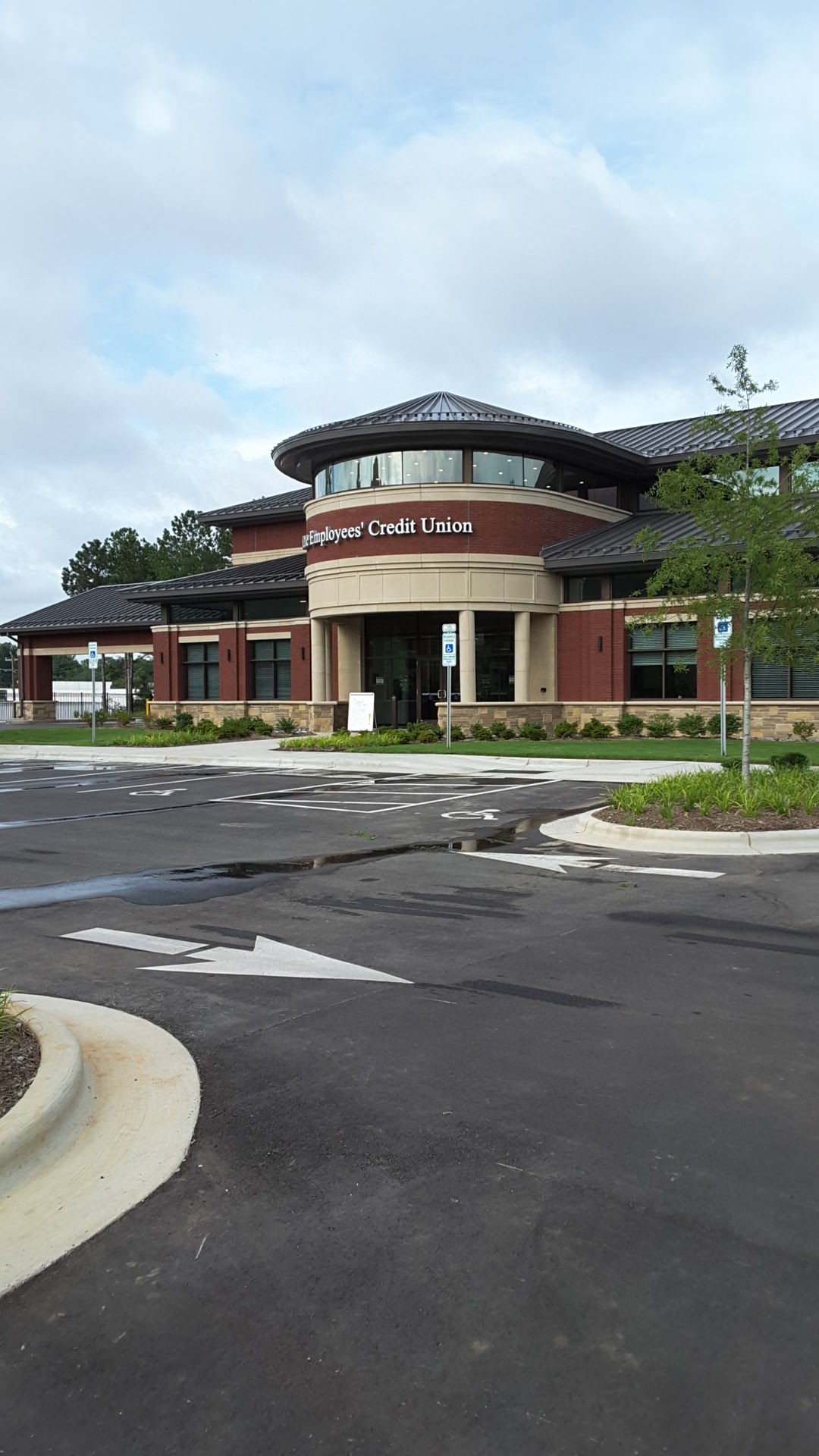 State Employees’ Credit Union 01