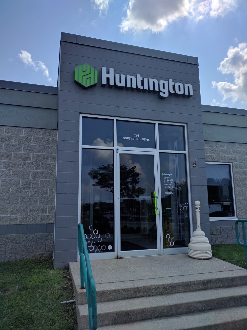 Huntington Bank 01