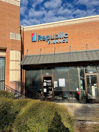Republic Finance 01