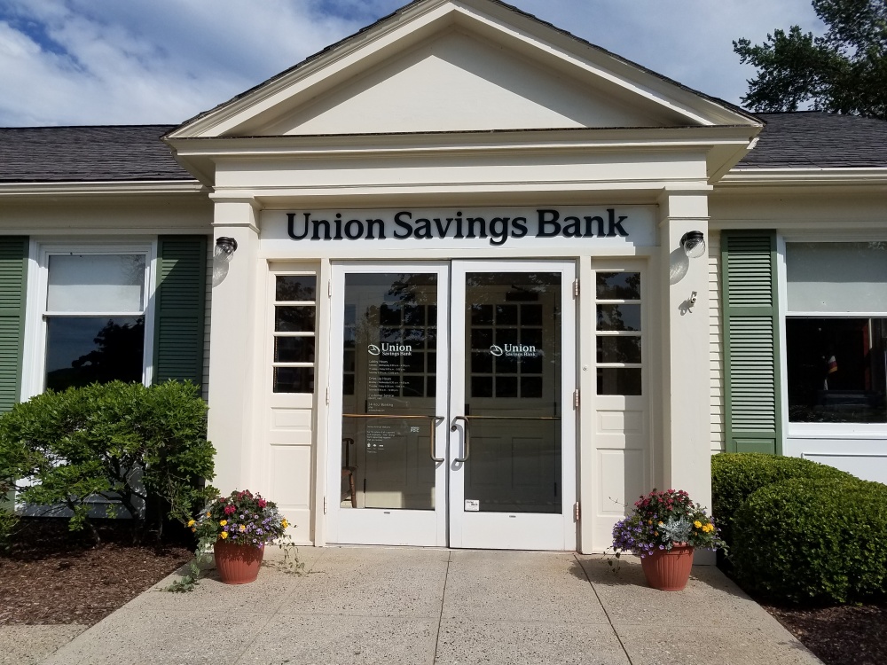 Union Savings Bank 01