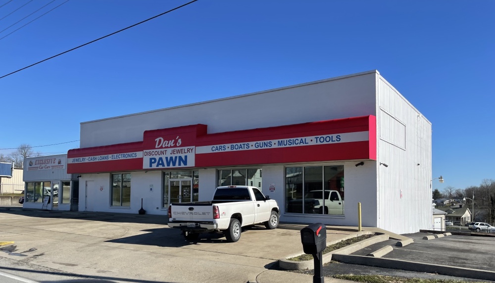 Dan's Discount Jewelry & Pawn 01