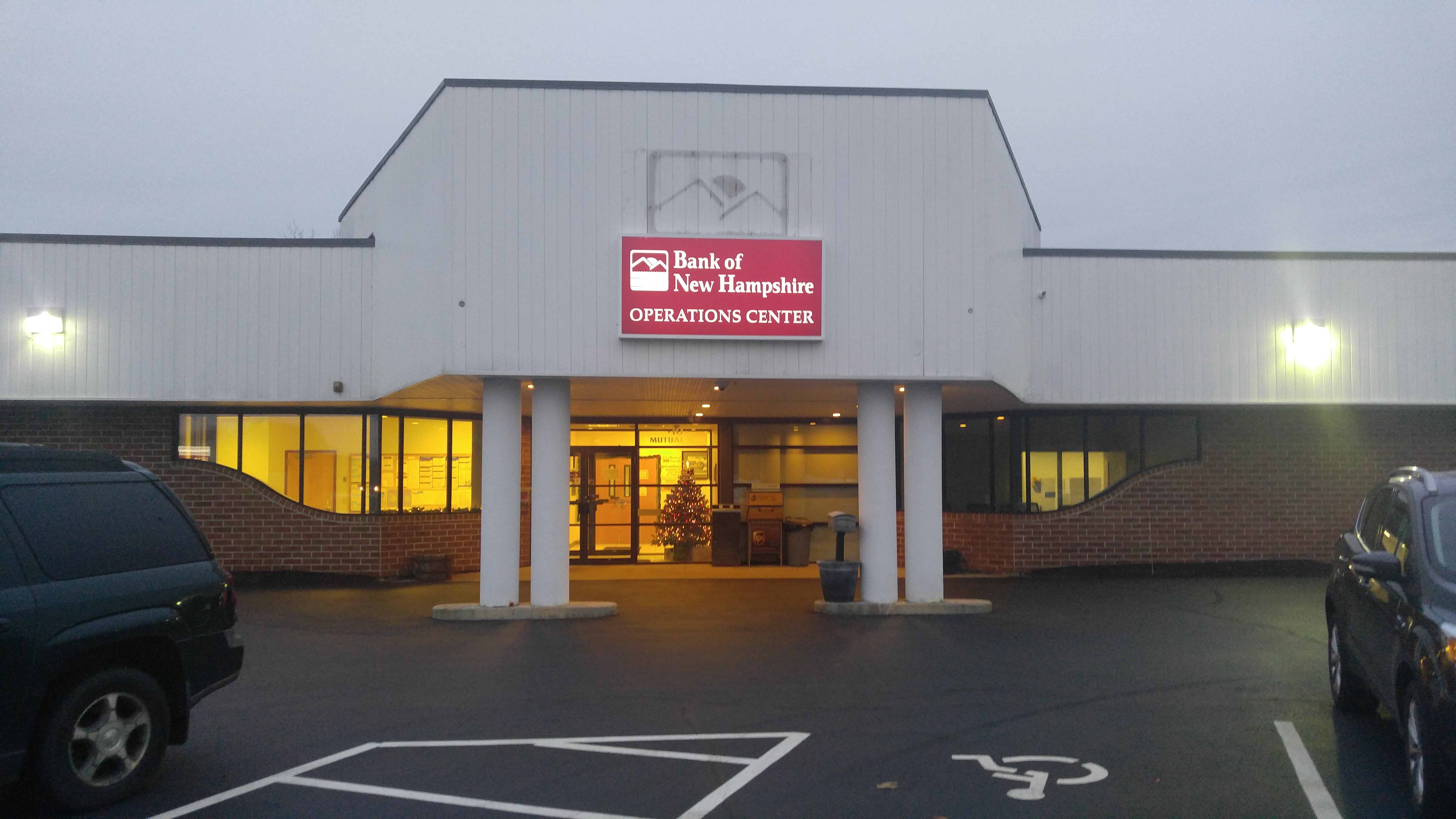 Bank of New Hampshire Operations Center 01