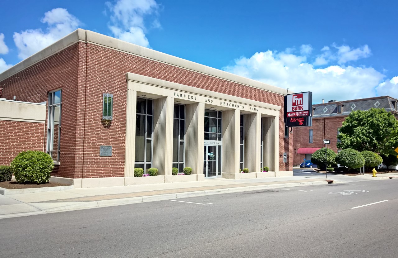 Farmers & Merchants Bank 01