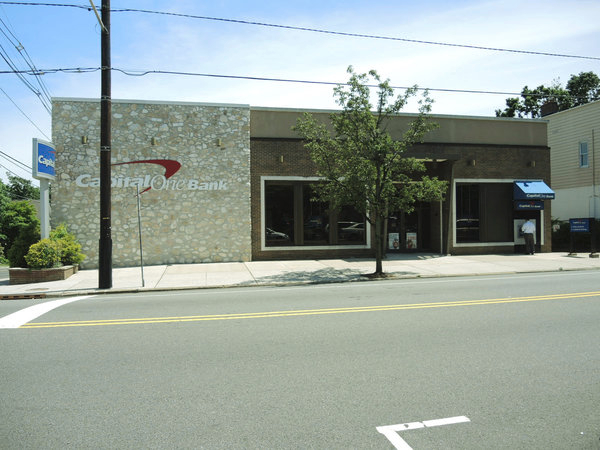 Capital One Bank 01