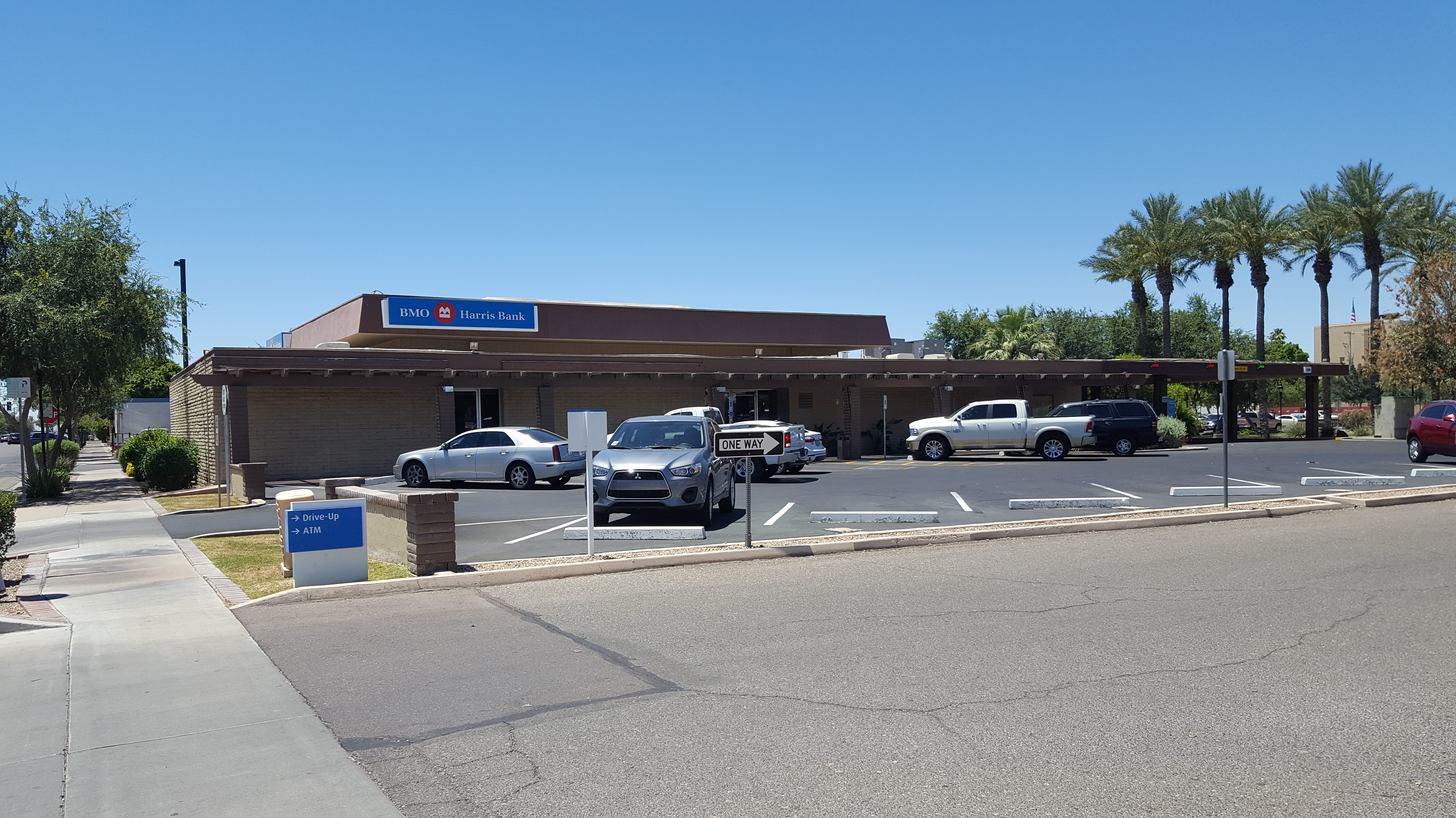 BMO Harris Bank 01