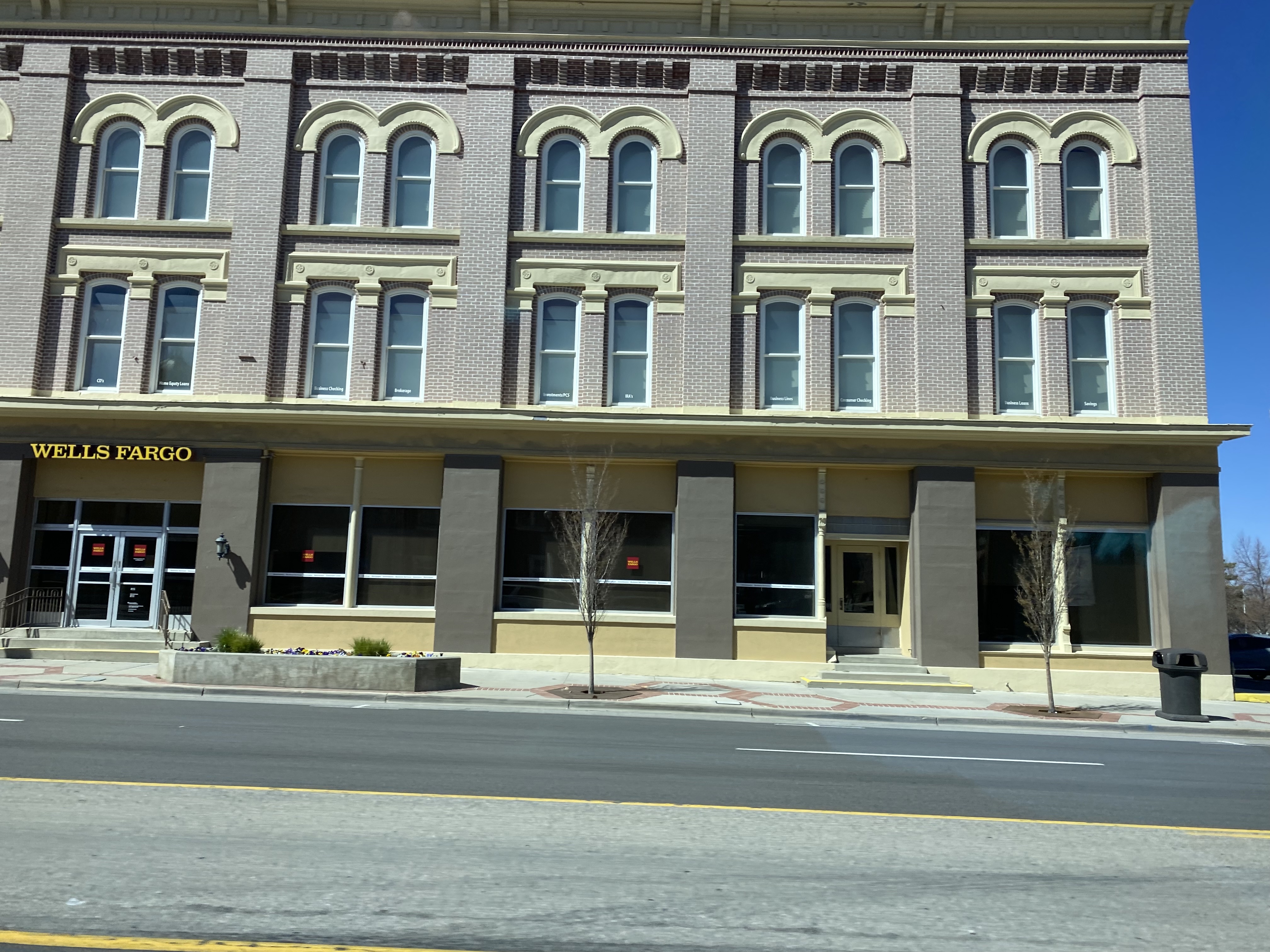 Wells Fargo Bank 01