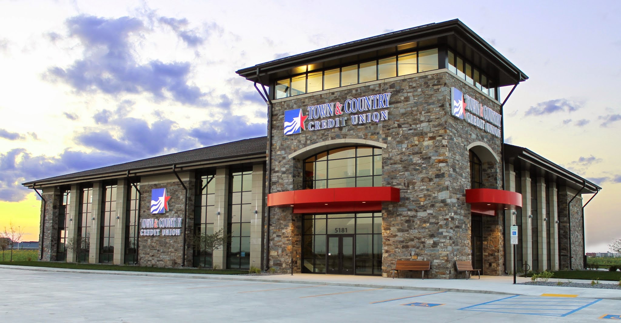 Town & Country Credit Union 01