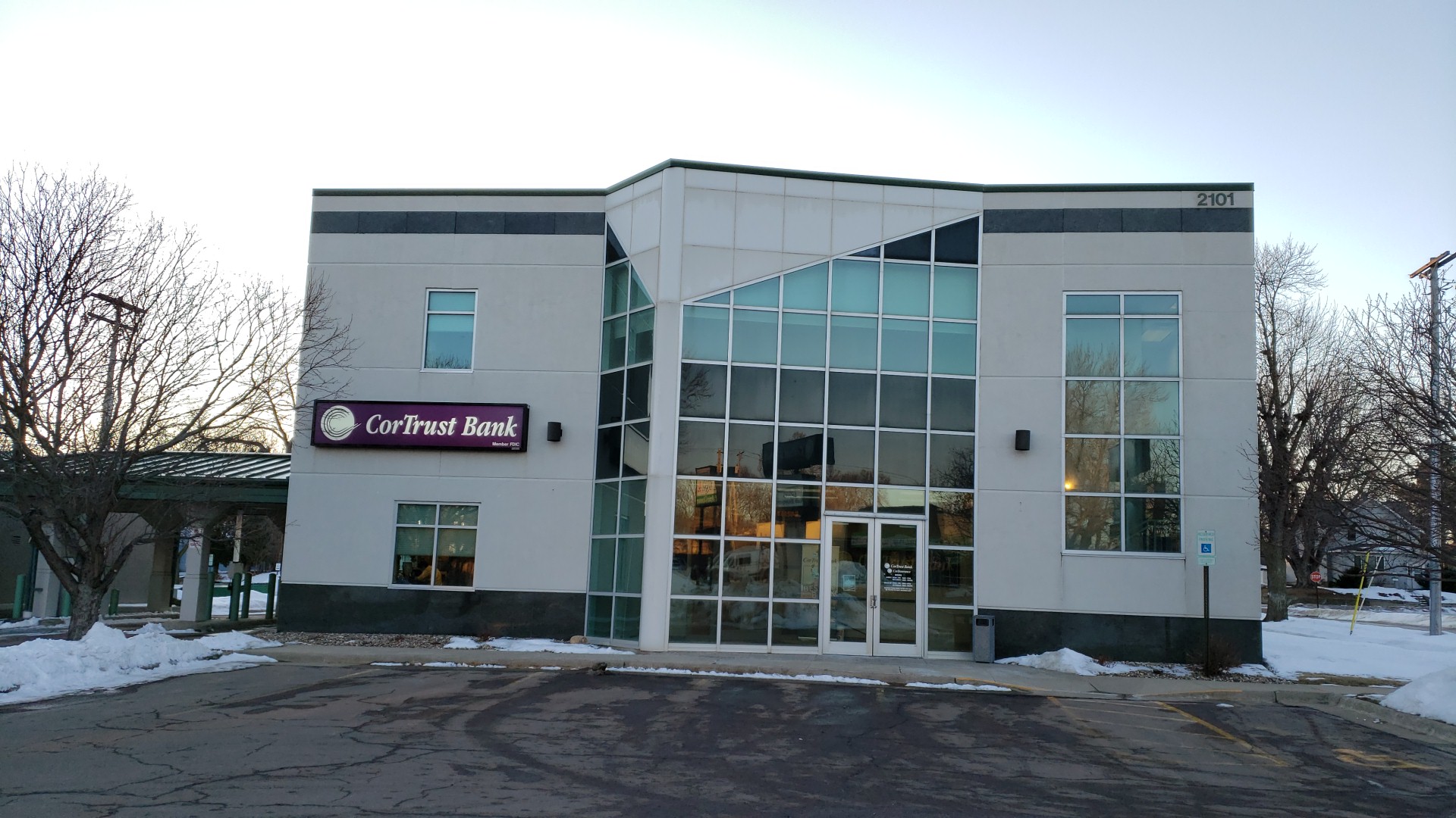 CorTrust Bank 01