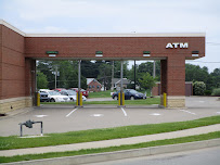 UMB Bank (with drive-thru services) 04