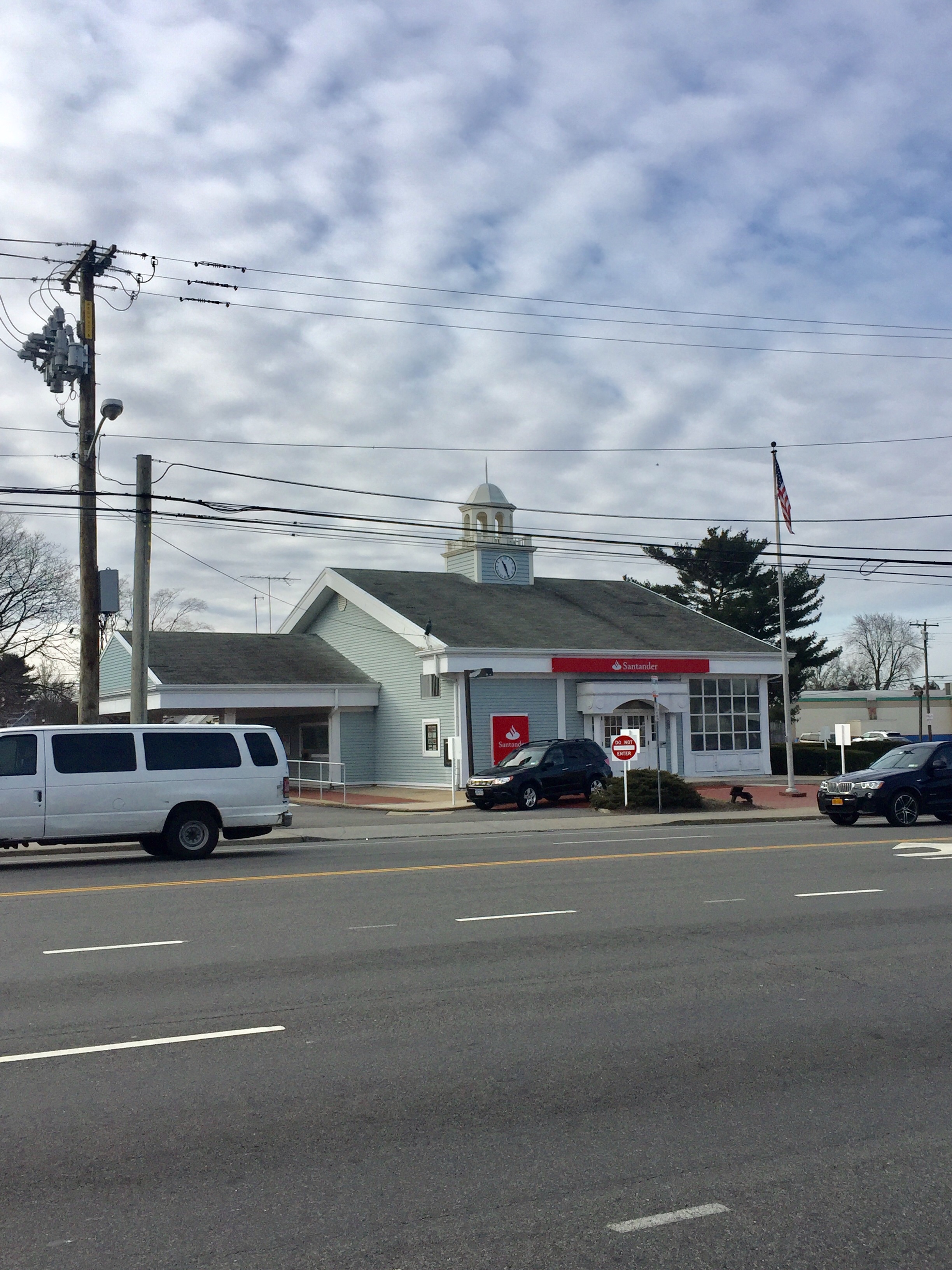 Santander Bank Branch 01