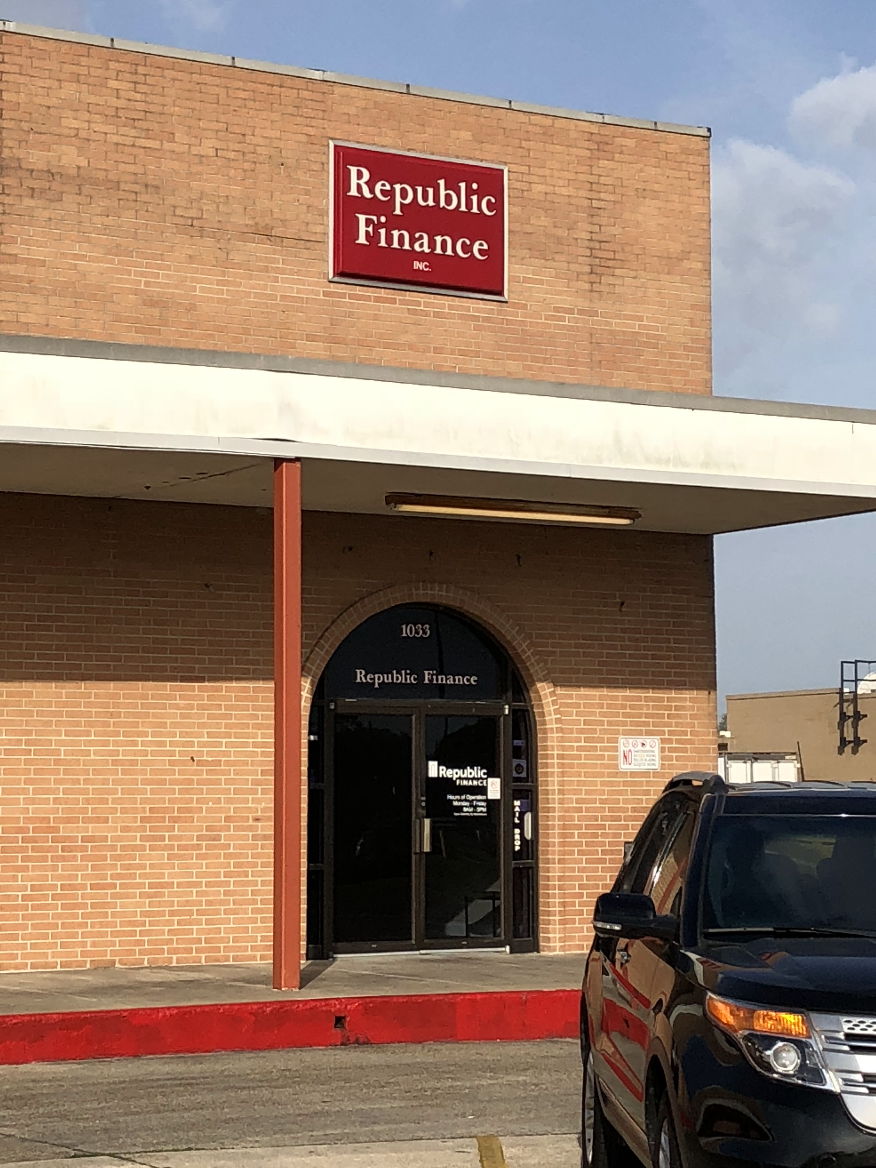 Republic Finance 01