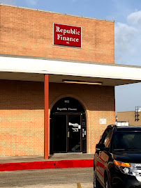 Republic Finance 01
