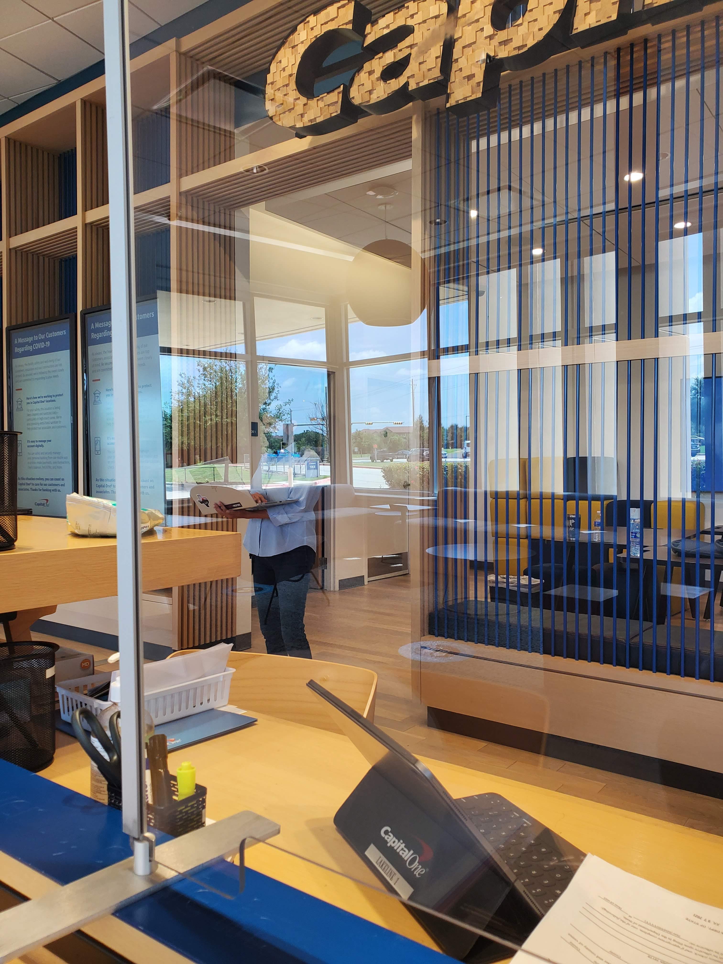 Capital One Bank 01