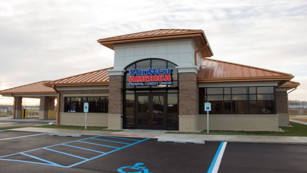 MidWest America Federal Credit Union - East Dupont Office 01