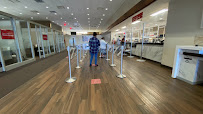 Bank of America (with Drive-thru ATM) 01