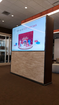 Bank of America (with Drive-thru ATM) 02