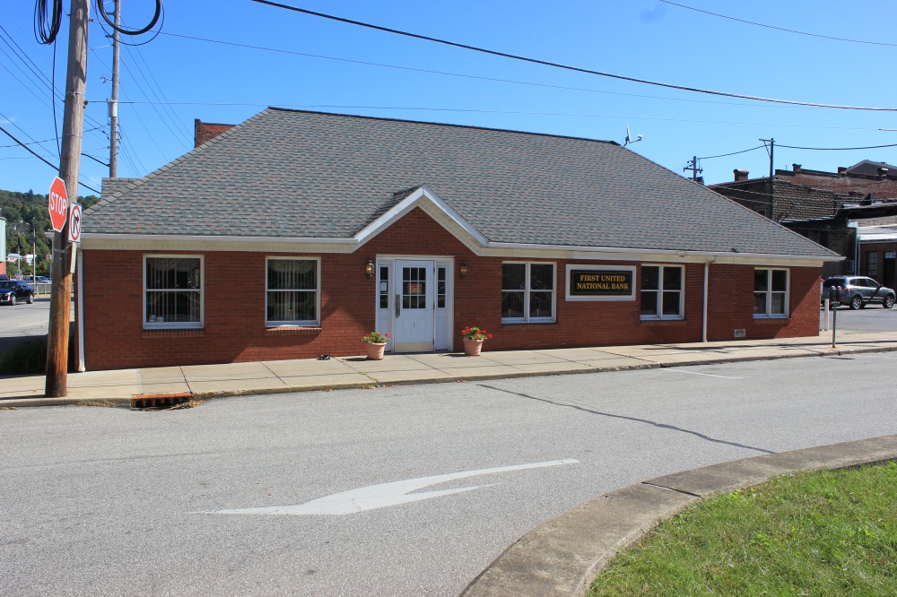 First United National Bank 01