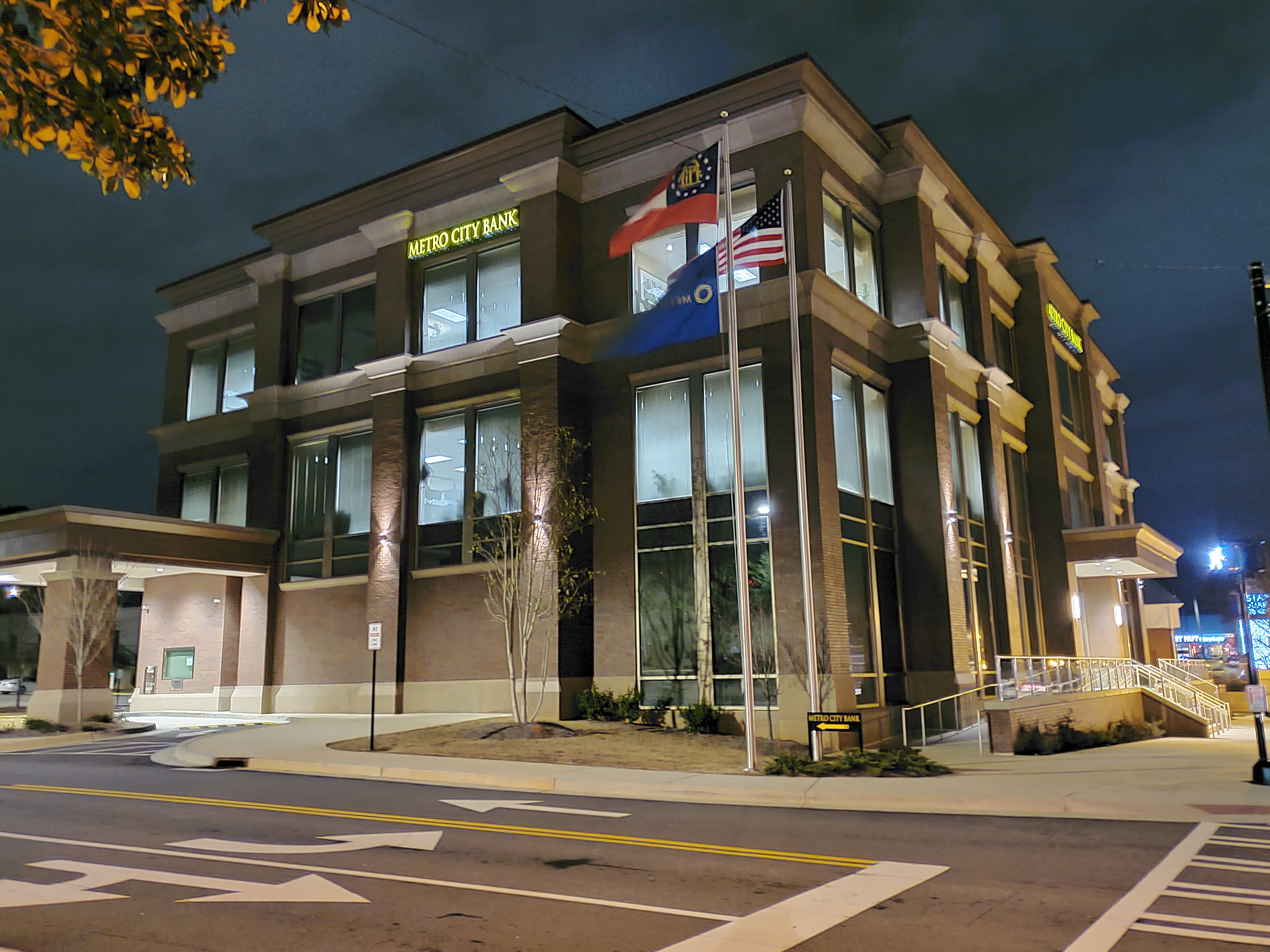 Metro City Bank 01